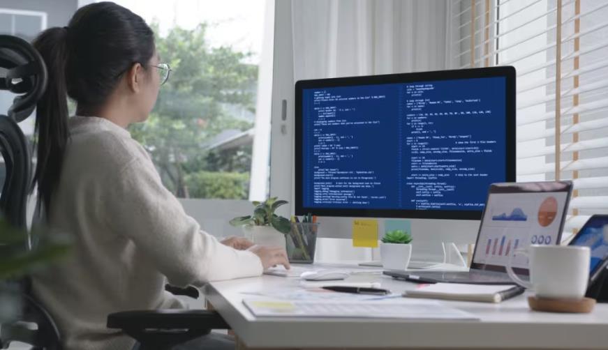 宜城市企业数字化解决方案:机器学习赋能商业模式升级的核心路径